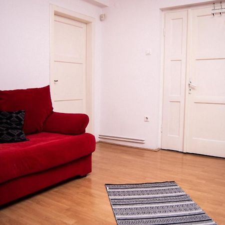 Butterfly Apartment-Hidden Gem In The Heart Of Târgu-Mureş Exterior foto