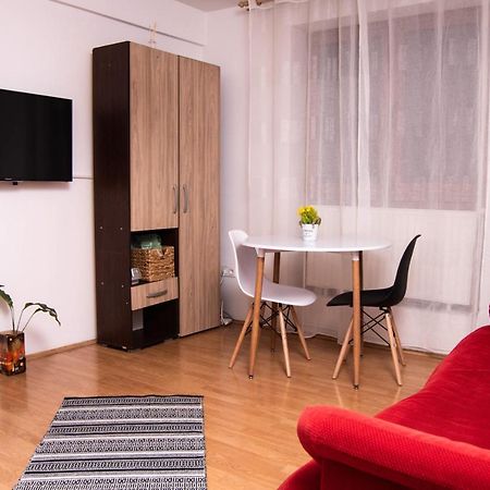 Butterfly Apartment-Hidden Gem In The Heart Of Târgu-Mureş Exterior foto